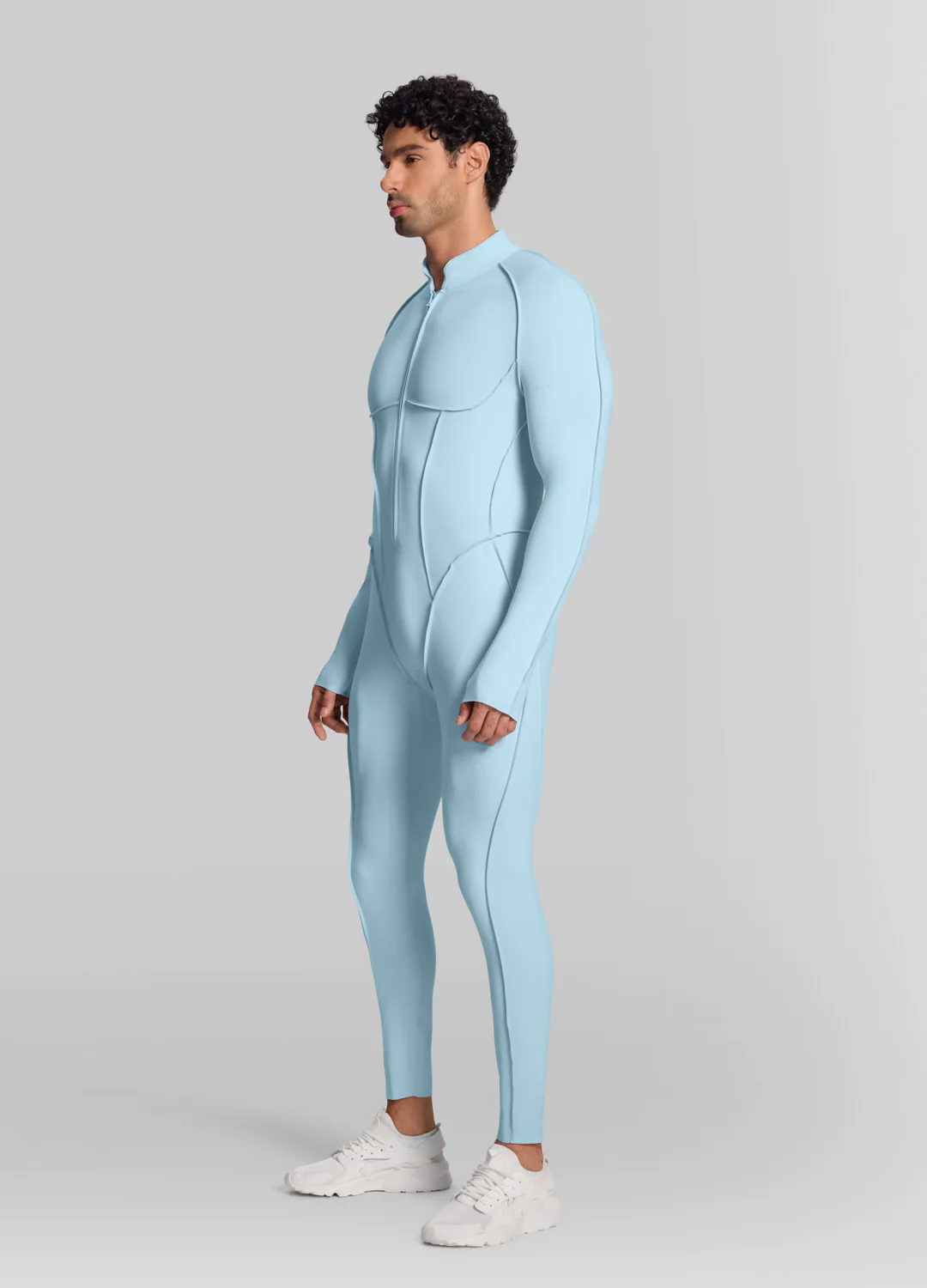 Closed-Back Herosuit