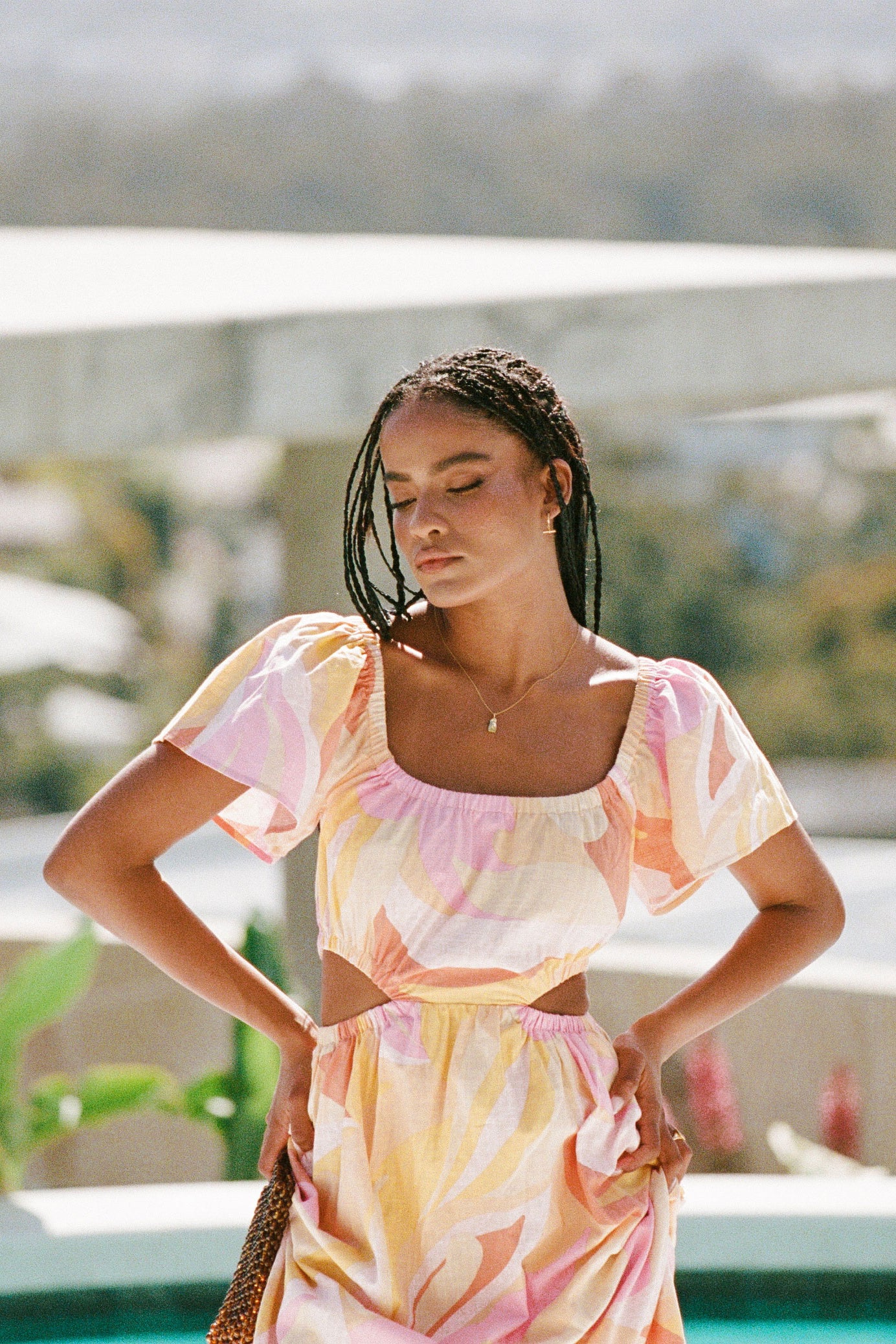 SAMPLE-Ezzy Midi Dress