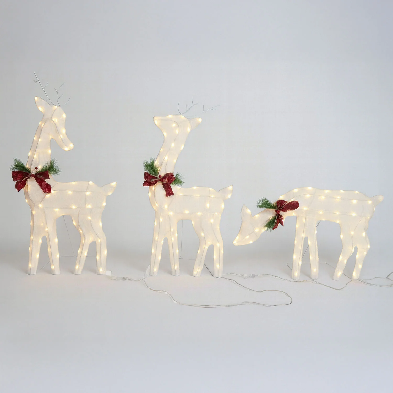 Neo Set of 3 LED Lighted Reindeer Christmas Decorations Indoor Outdoor Holiday Yard Décor 210 Dual LED Lights Timer Weather Resistant Frame Festive Red Bows & Greenery