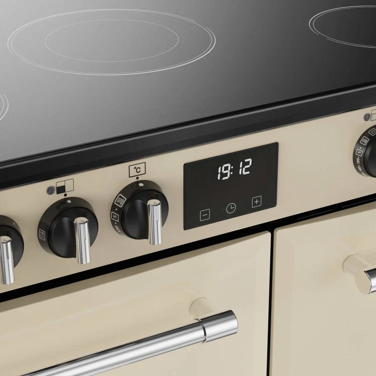 Belling 90鈥痗m Farmhouse Cream Electric Rangecooker | FH90ECRM