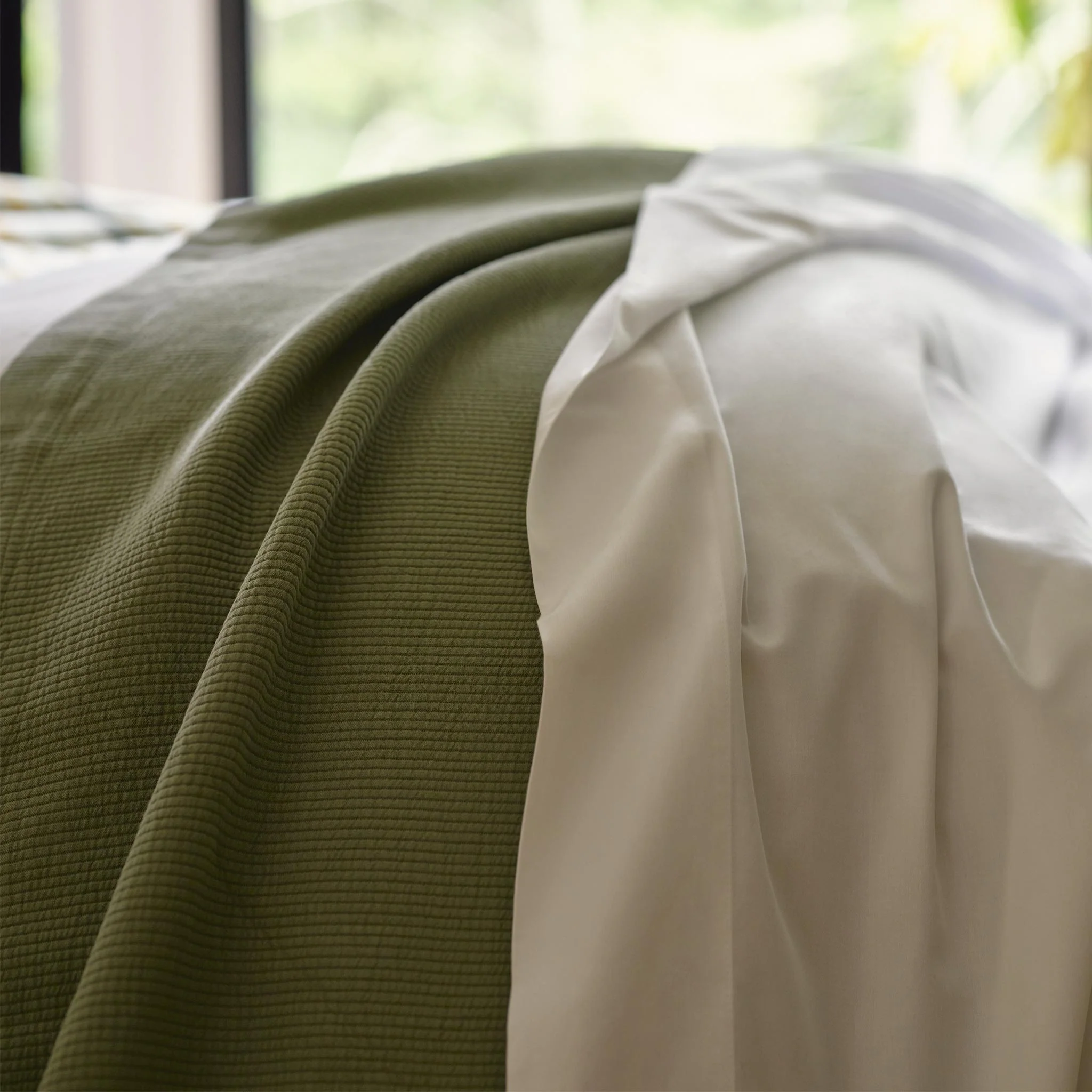 HCB: Ribbed Matelasse Quilt