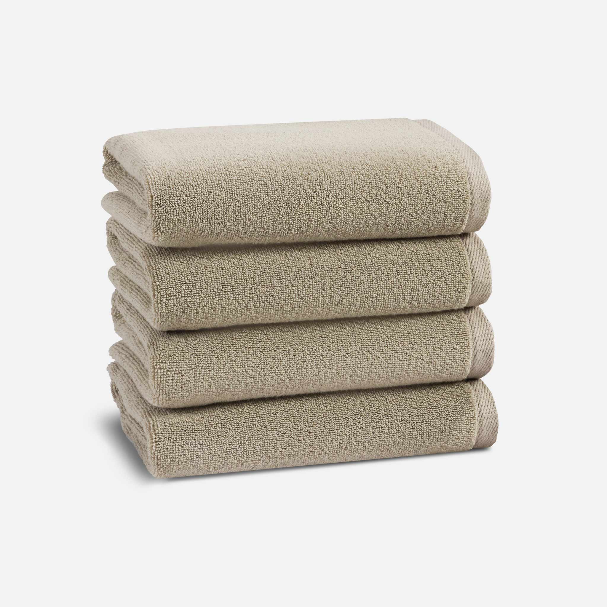Plush 4-Piece Bath Towel Bundle