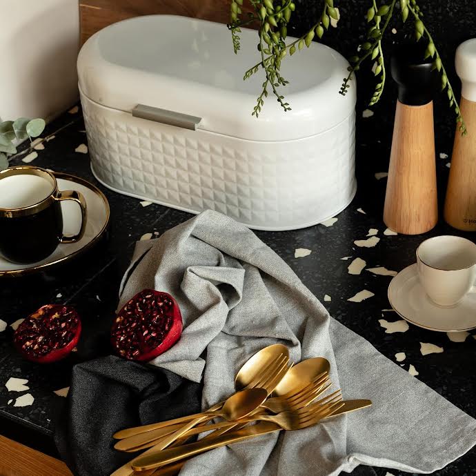 CH Diamond Bread Bin White