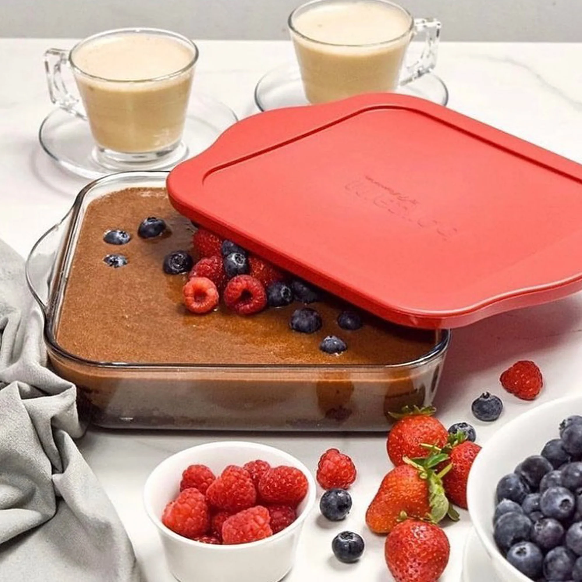 Borcam 3.2Lt Square Casserole with Lid Clear