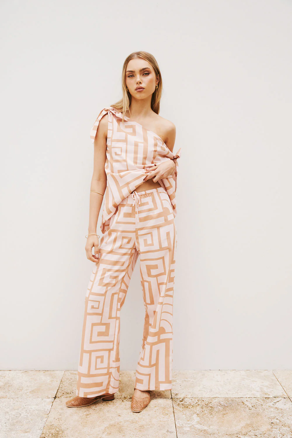 Kahli Top - Hellenic Maze