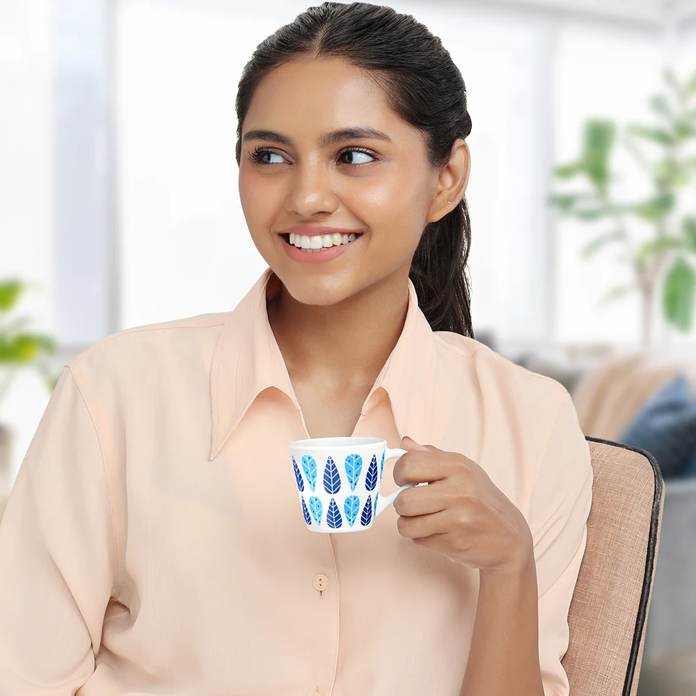 Larah by Borosil Novelty Fable Mug Set, 110ml x 6