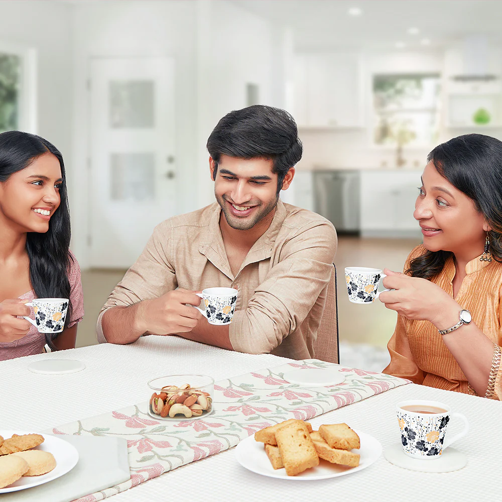 Larah by Borosil Novelty Dreamer Mug Set, 110ml x 6