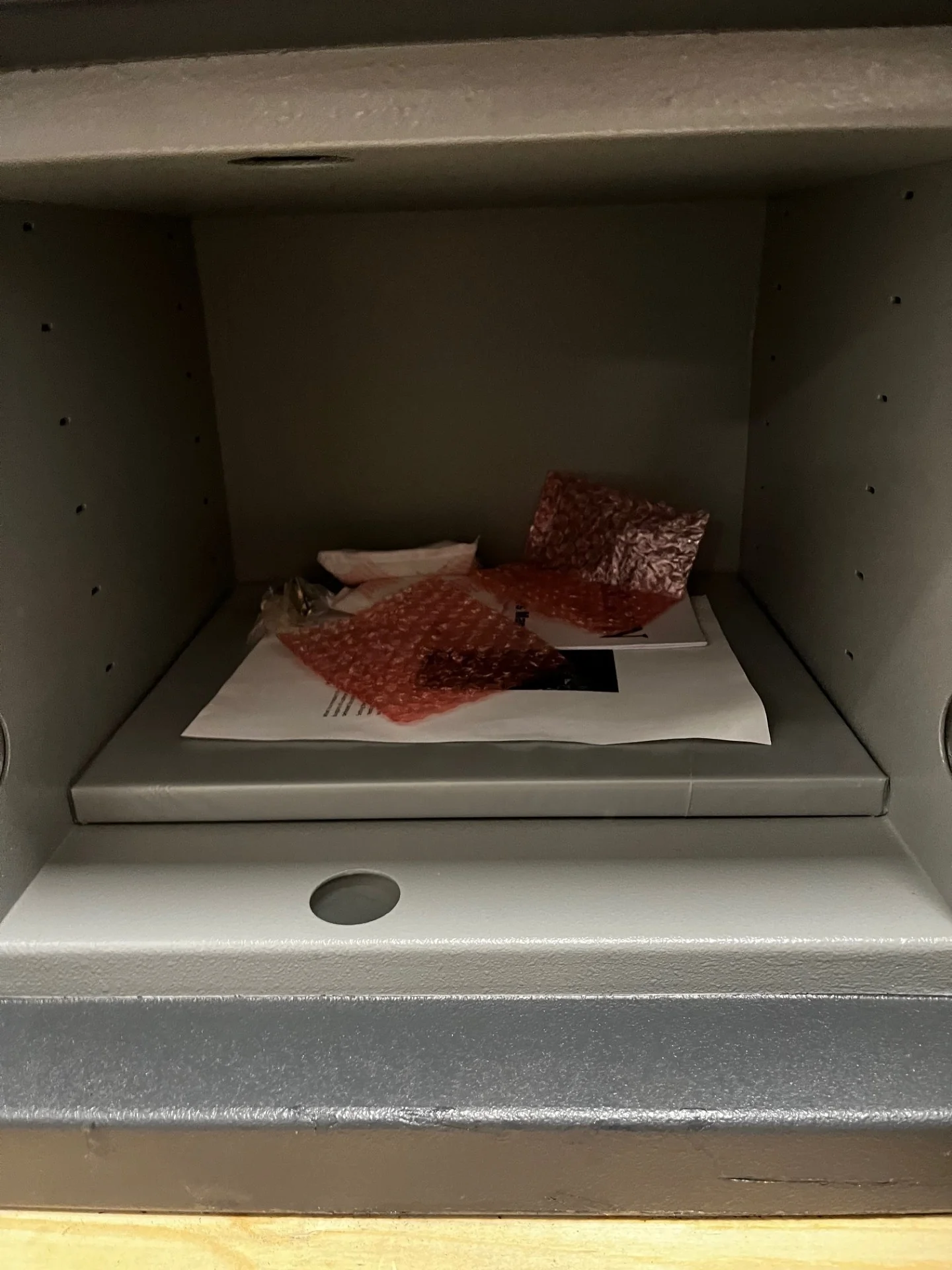 Hollon MJ-1014C TL-30 Burglary 2 Hour Fire Safe Blemished with Group R1 Dial