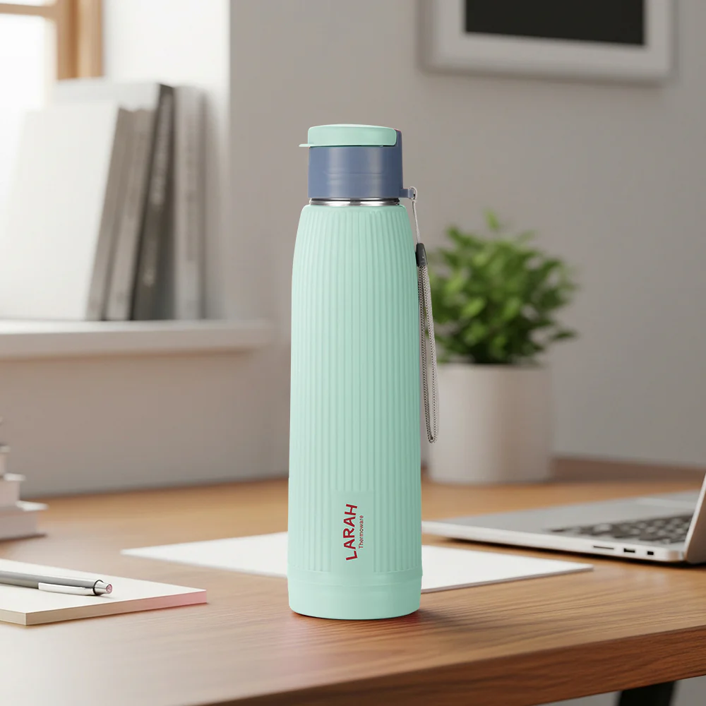 Larah Lava Fluted PU Thermoware Bottle, 700 ml, Green