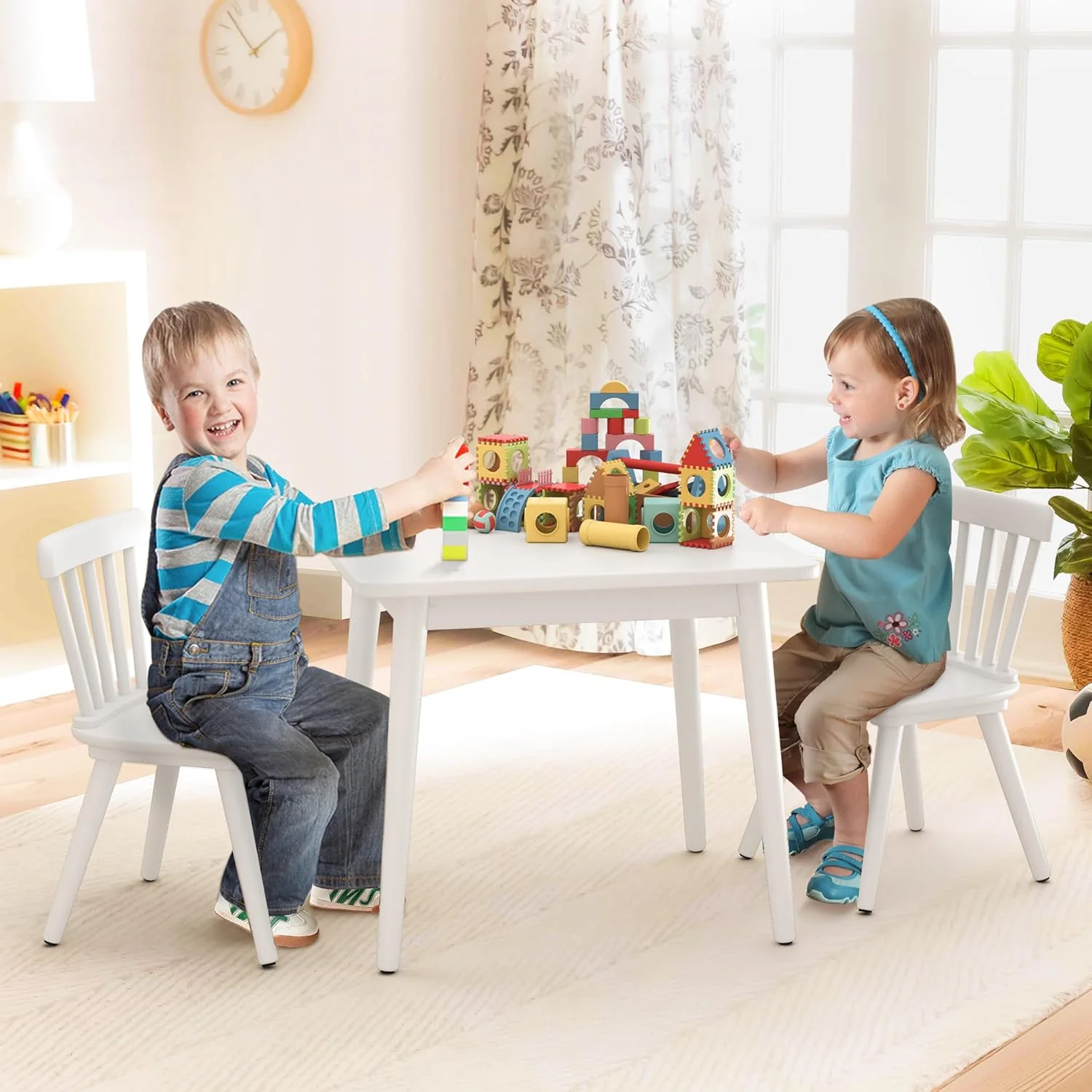 Kids Table and Chair Set - Rubberwood with Non-Slip Legs and Round Edges
