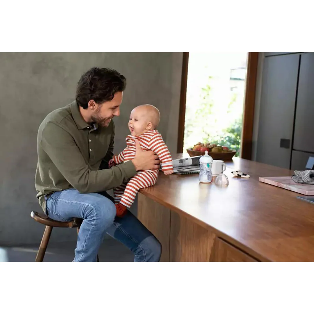 Tetero Natural 9 Onzas +1m SCY673/01 Avent