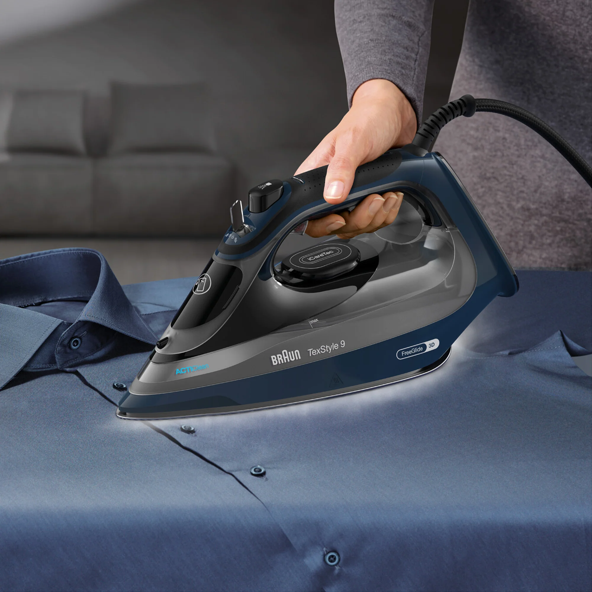 Braun 3200W TexStyle 9 Steam Iron Blue