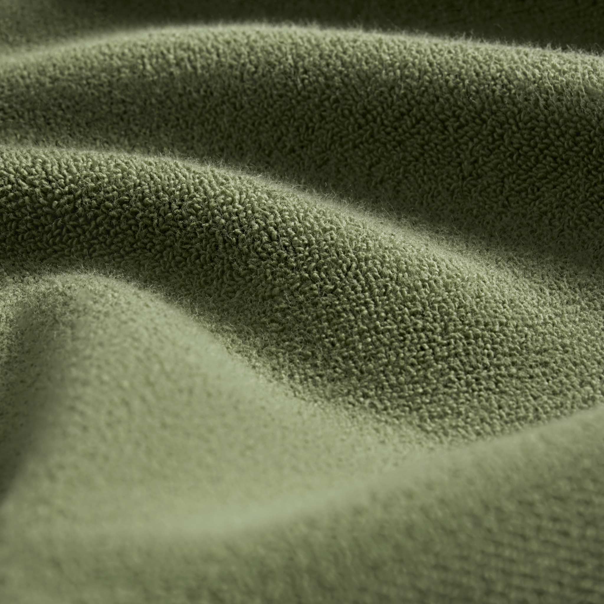 Plush 4-Piece Bath Towel Bundle