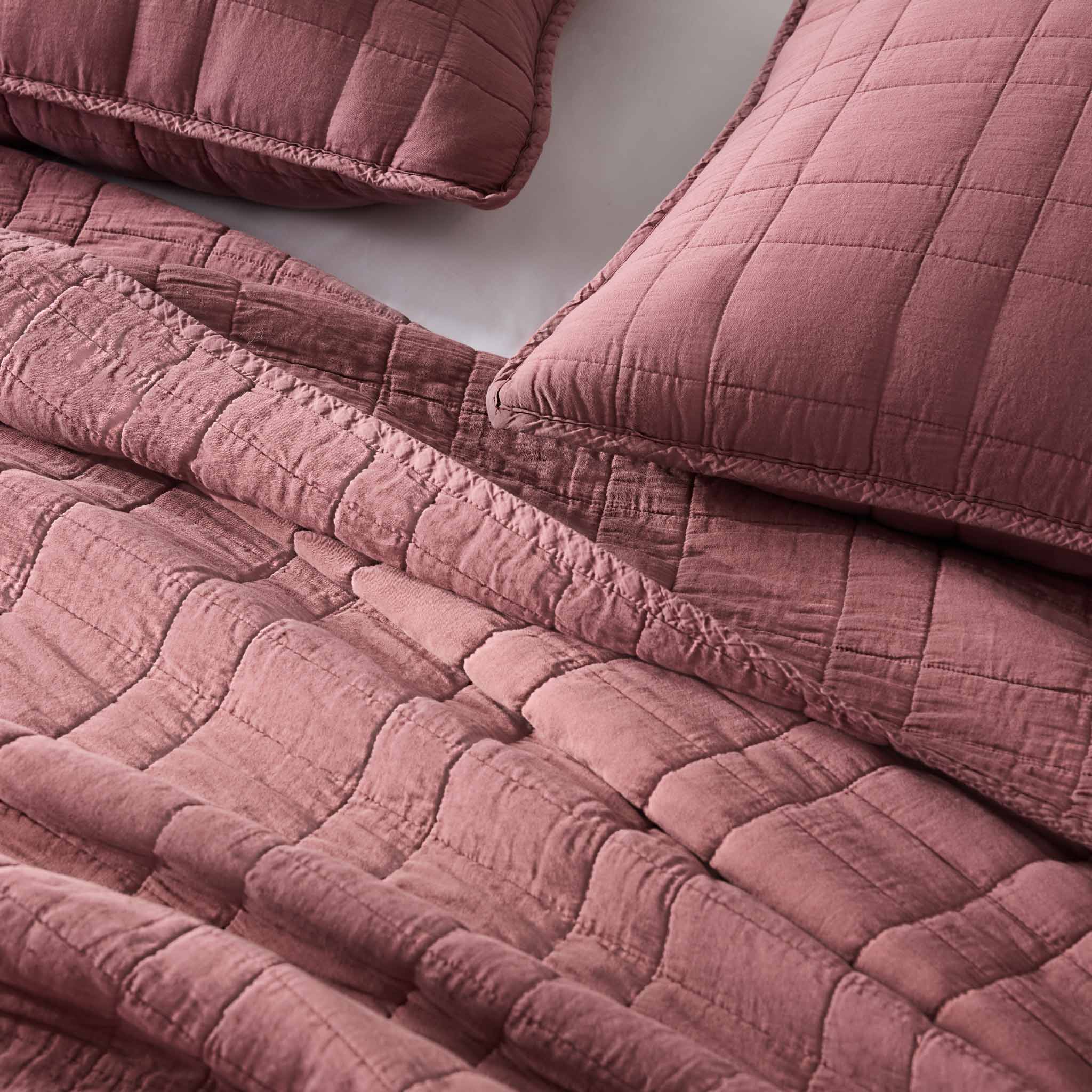 Lightweight Cotton Quilt