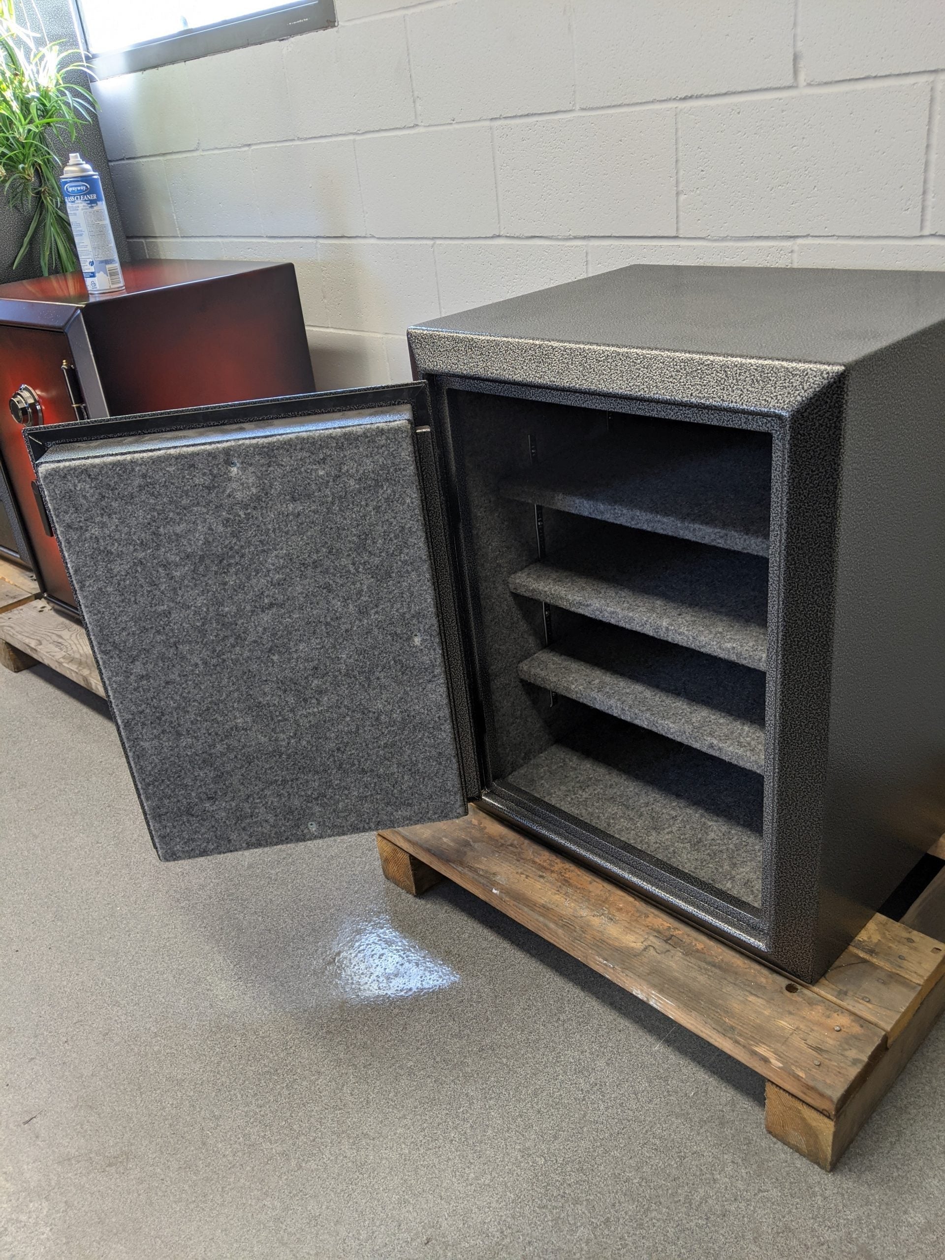 Ironman 3024 1500 Series Burglar & Fire Safe