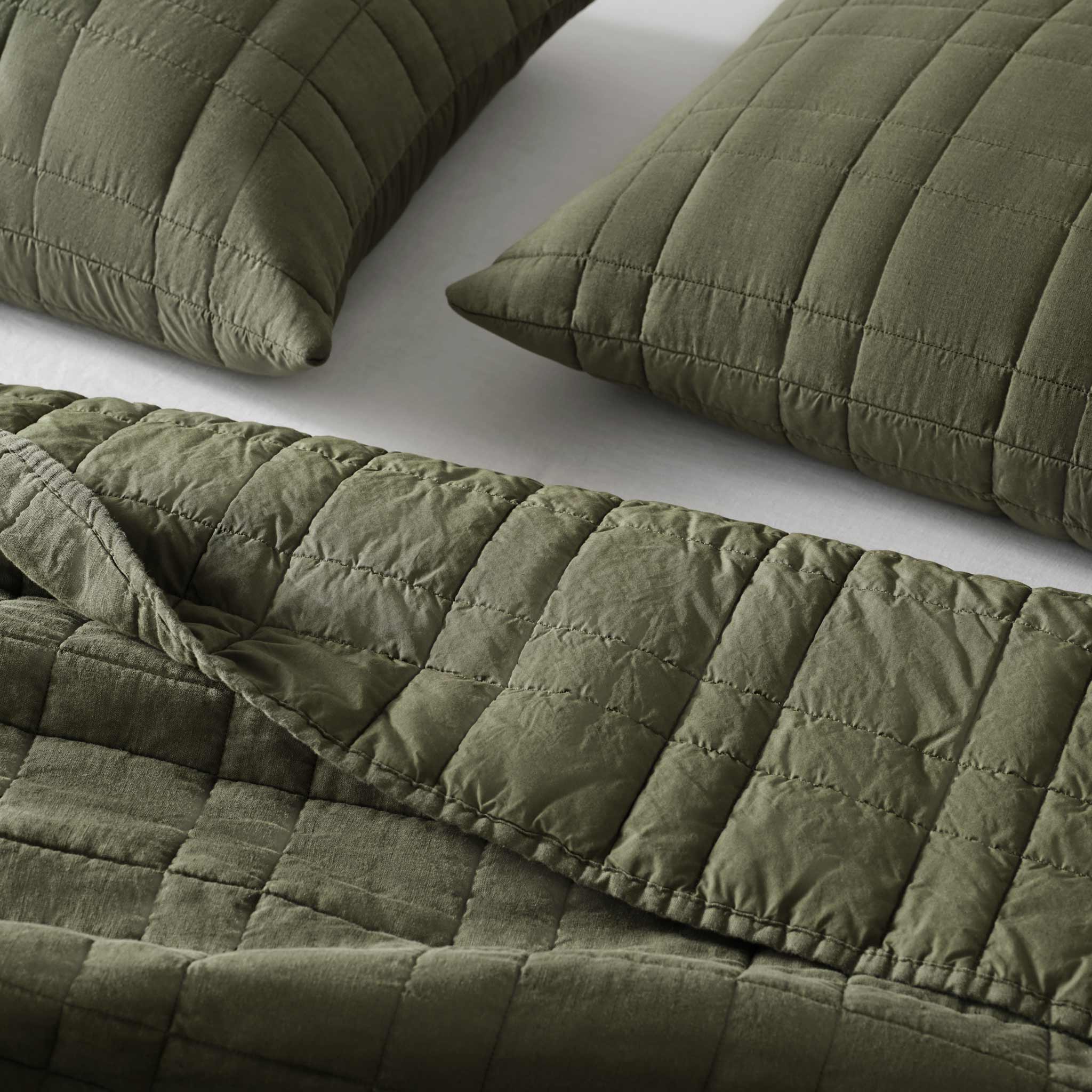 Washed European Linen Quilt Set