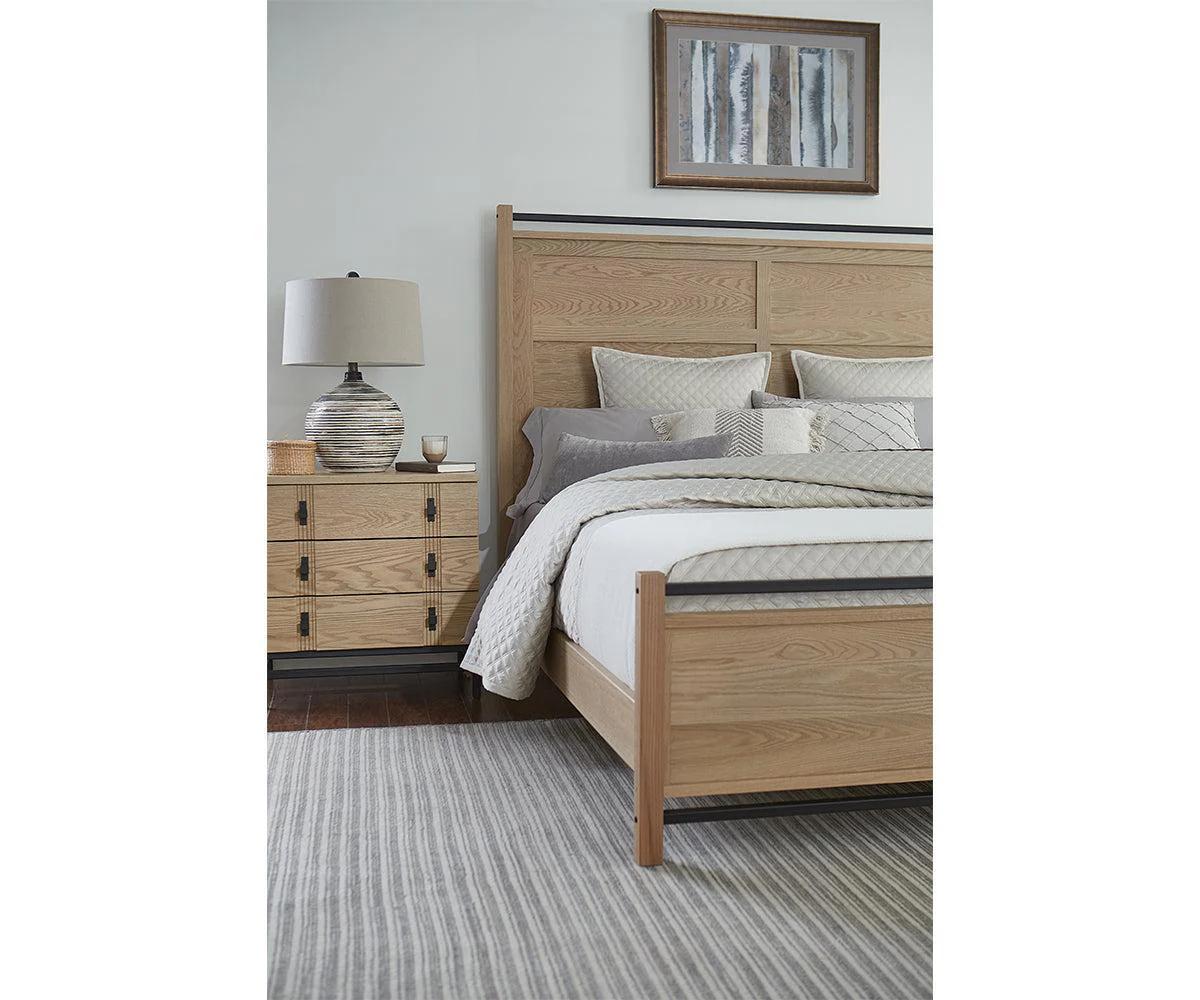 Amish Abshire Deluxe Three Drawer Nightstand