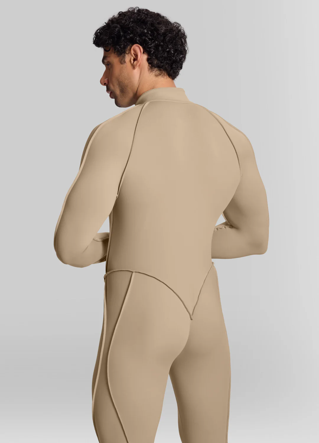 Closed-Back Herosuit