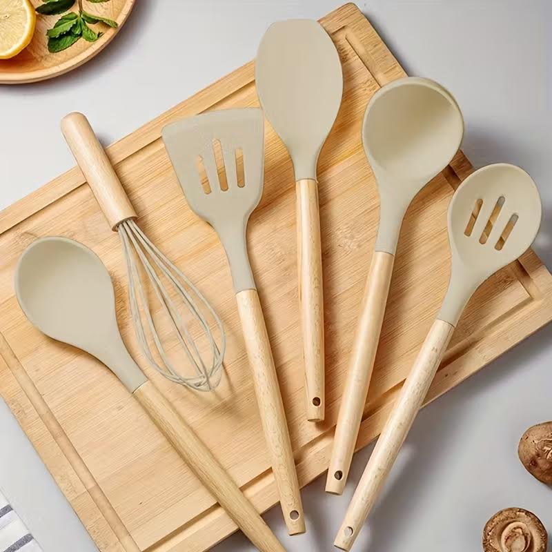 12 Piece Kitchen Utensil Set Khaki