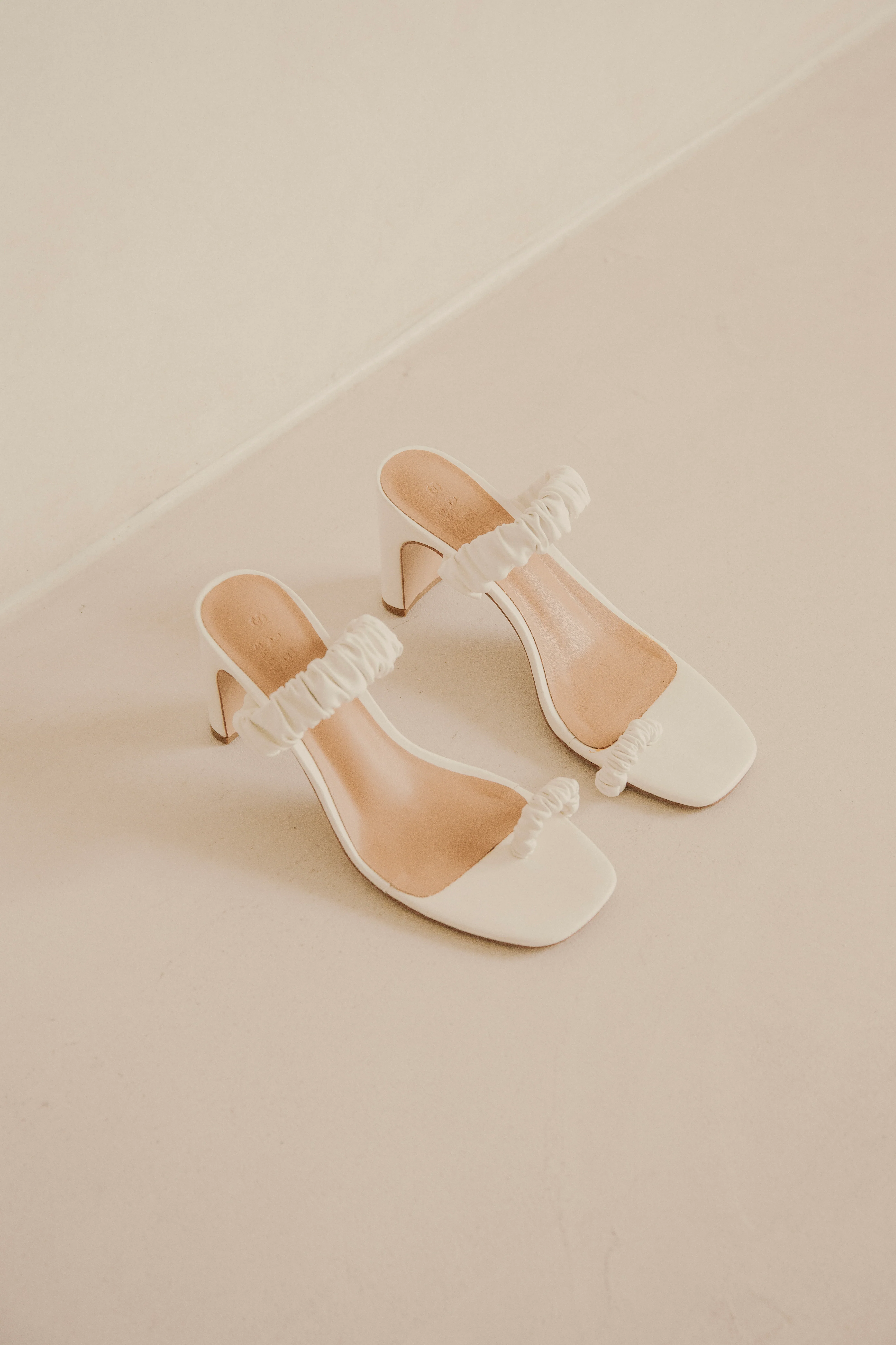 Catalina Heels - White
