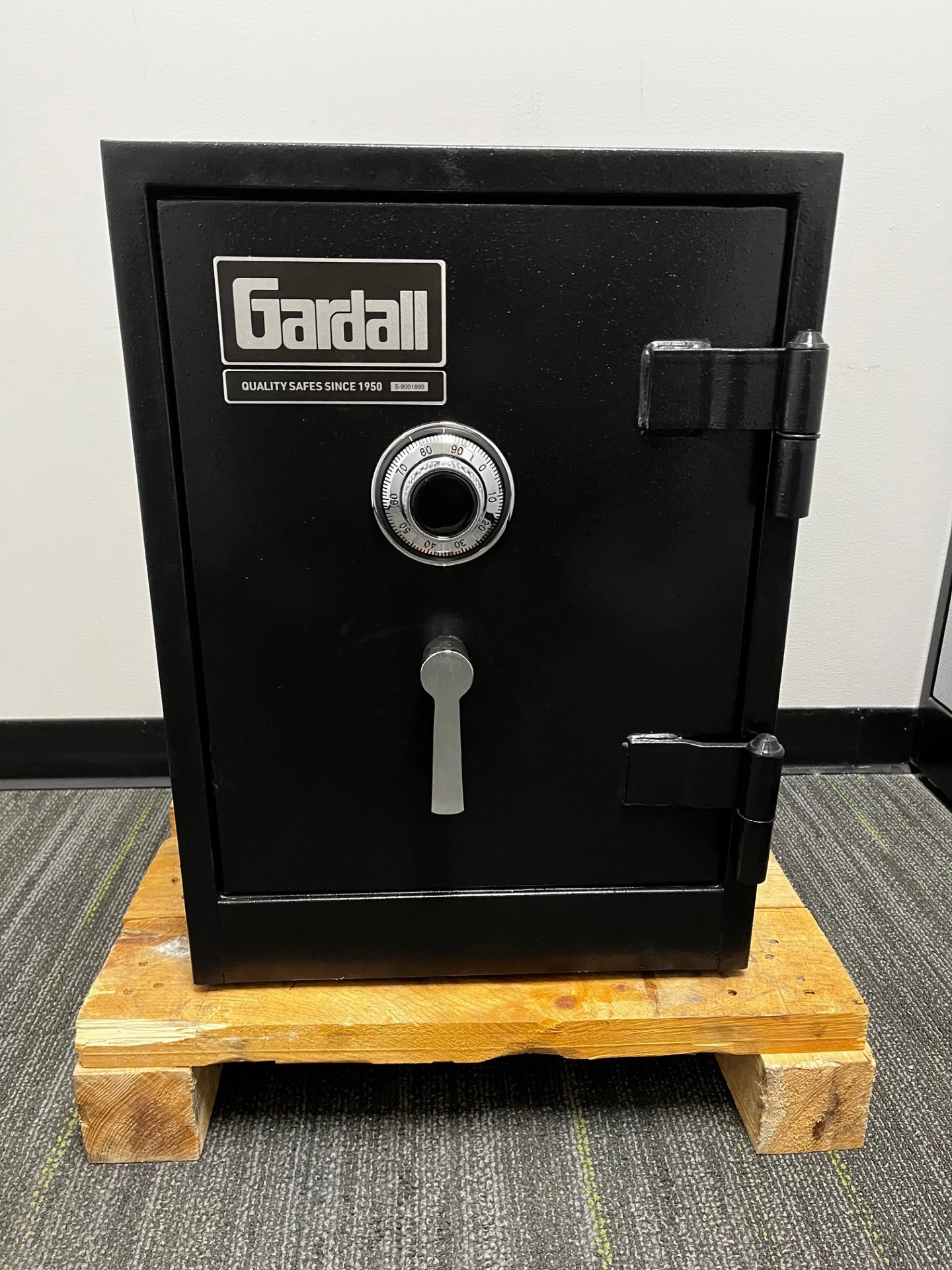 Gardall 1612-2 UL Two Hour Burglar & Fire Safe Blemished Mechanical Dial