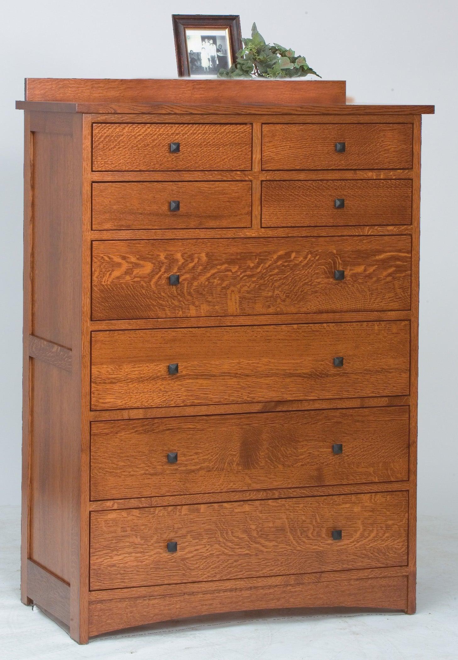 Amish Jacobson Chest