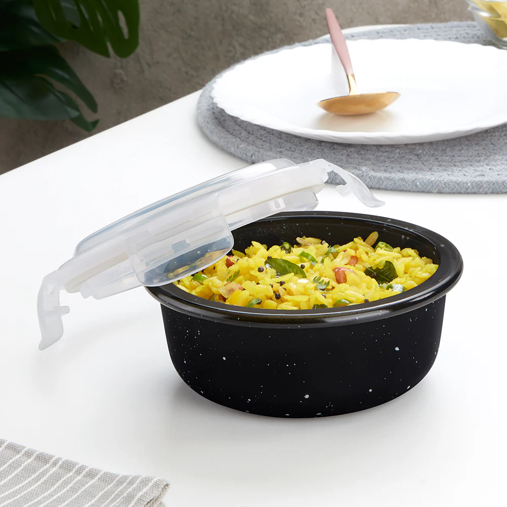 Colors Pebble Black Round Klip N Store