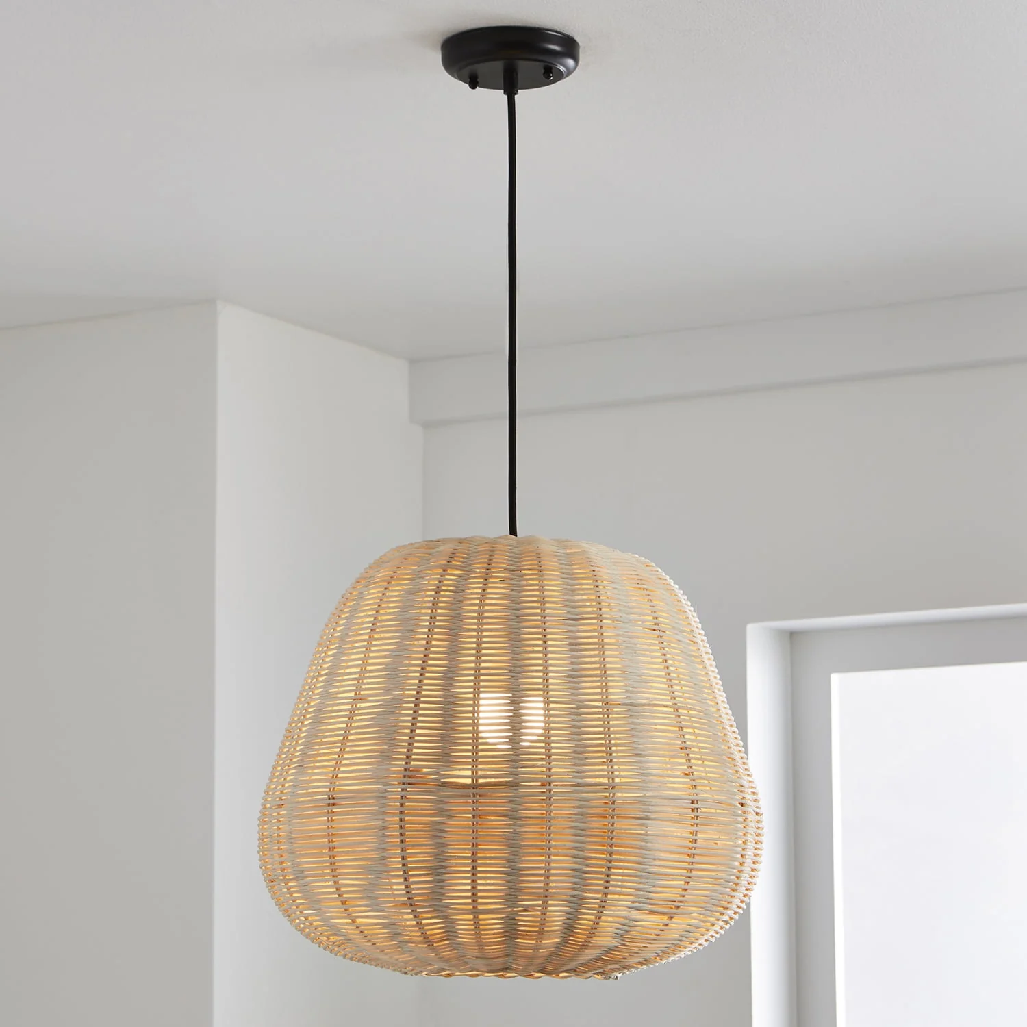 Nature Woven Pendant Light, Includes 1 Pcs LED Light Bulb