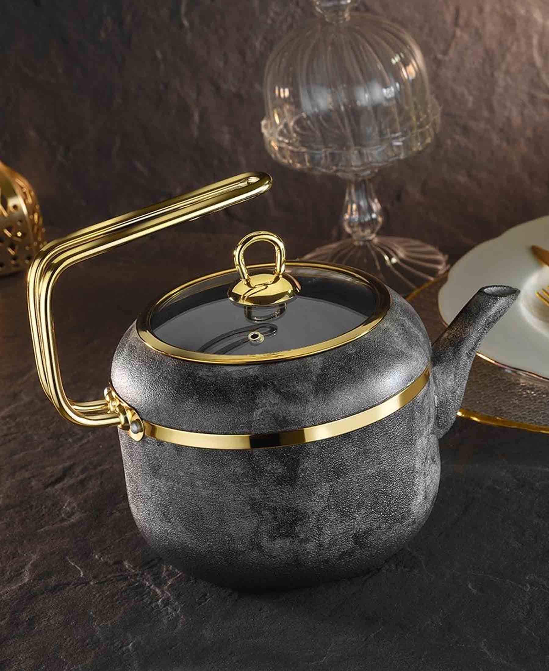 Brioni Royal Stone 2,5L Teapot - Sandstone & Gold