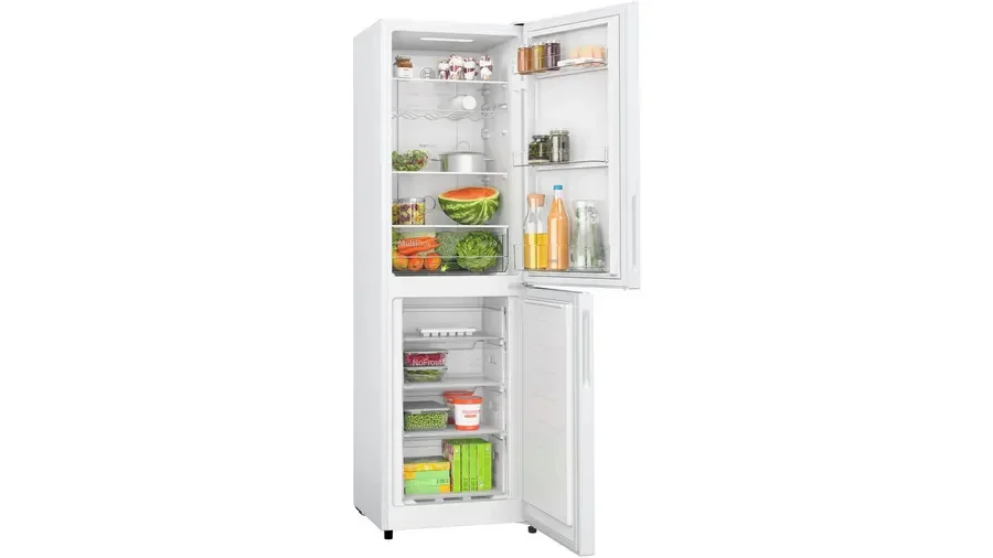 Bosch Series 2 Fridge Freezer - White | KGN27NWEAG