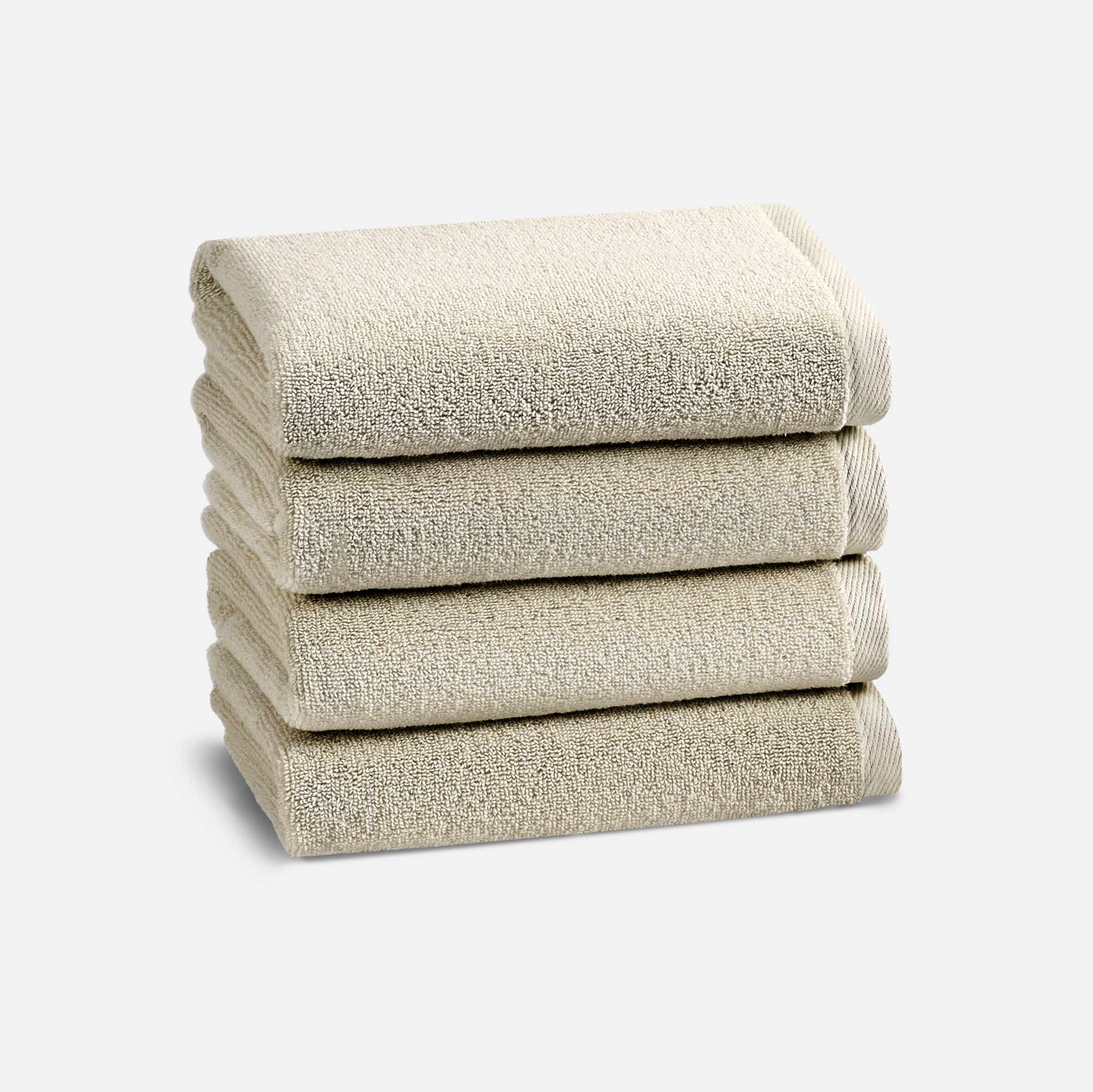 Plush 4-Piece Bath Towel Bundle