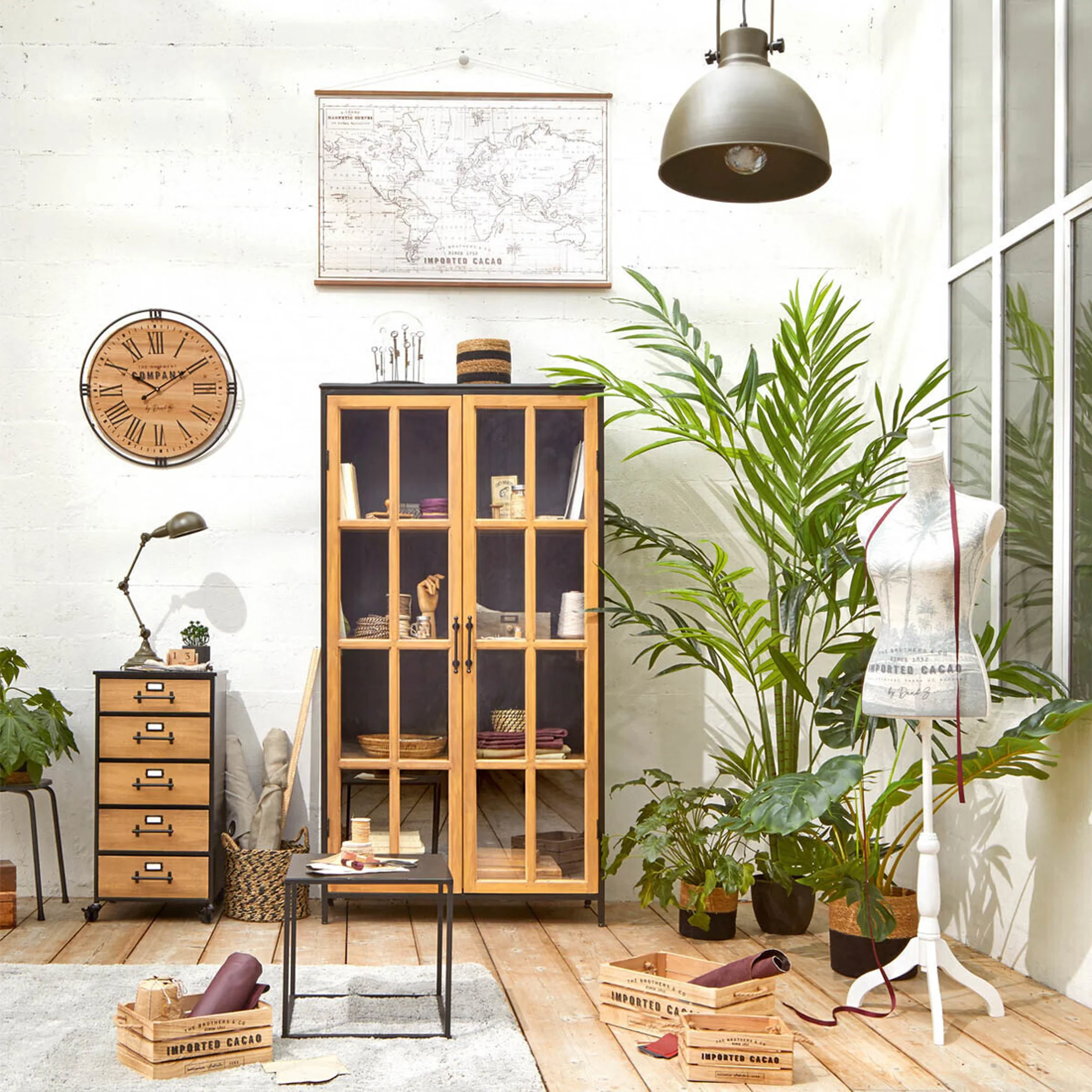 Atmosphera Colonial Frame on Canvas White