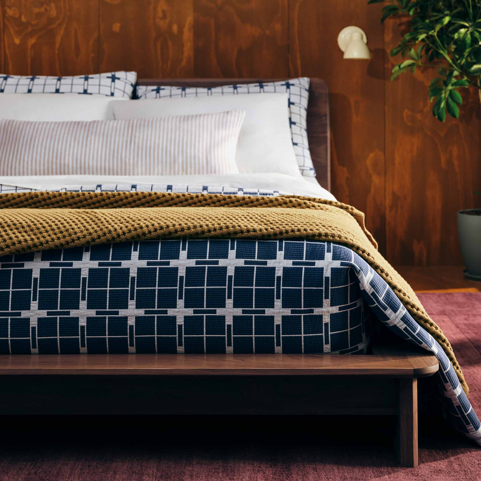 Ribbed Matelasse Quilt Set