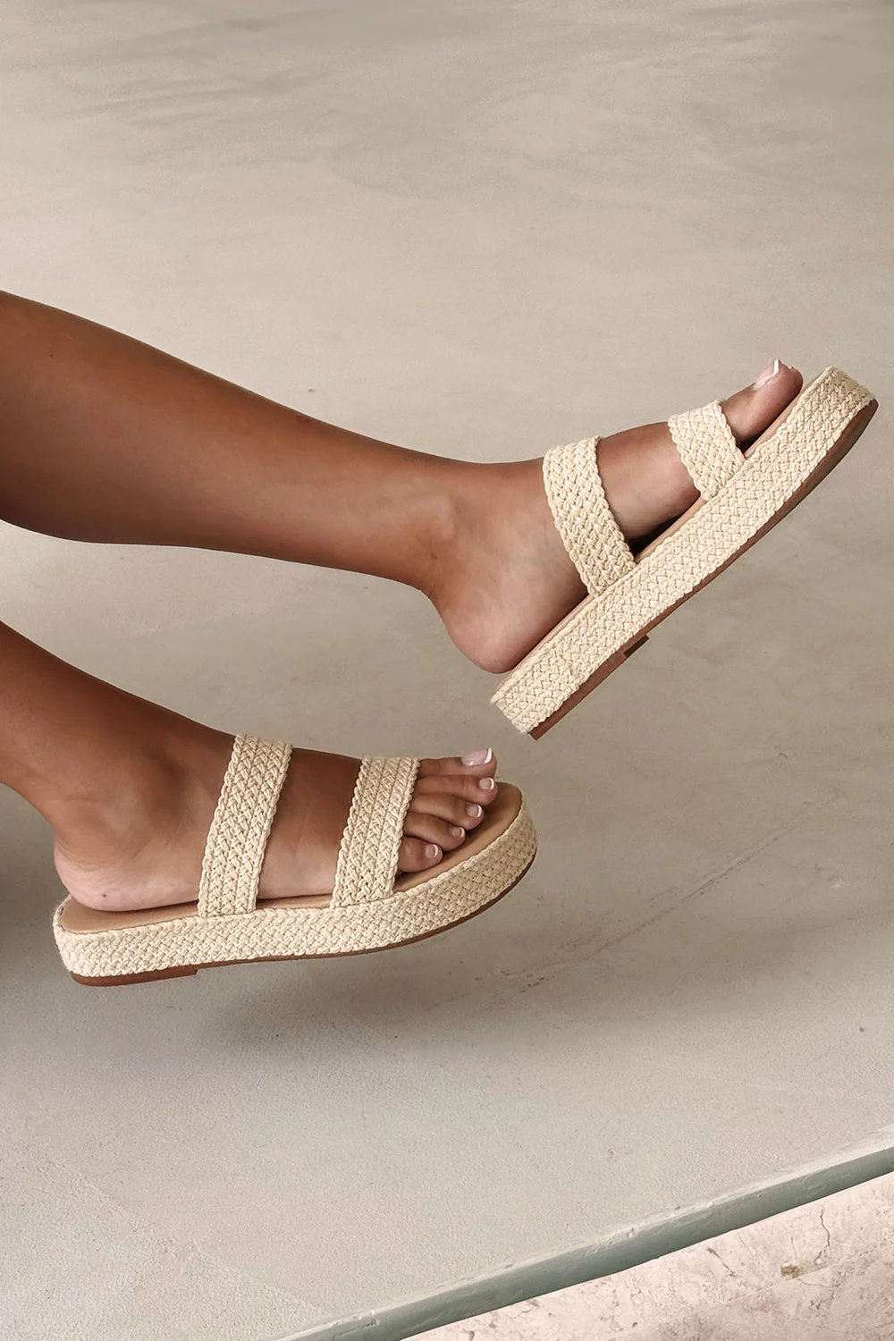 Aloe Platform Sandals - Natural