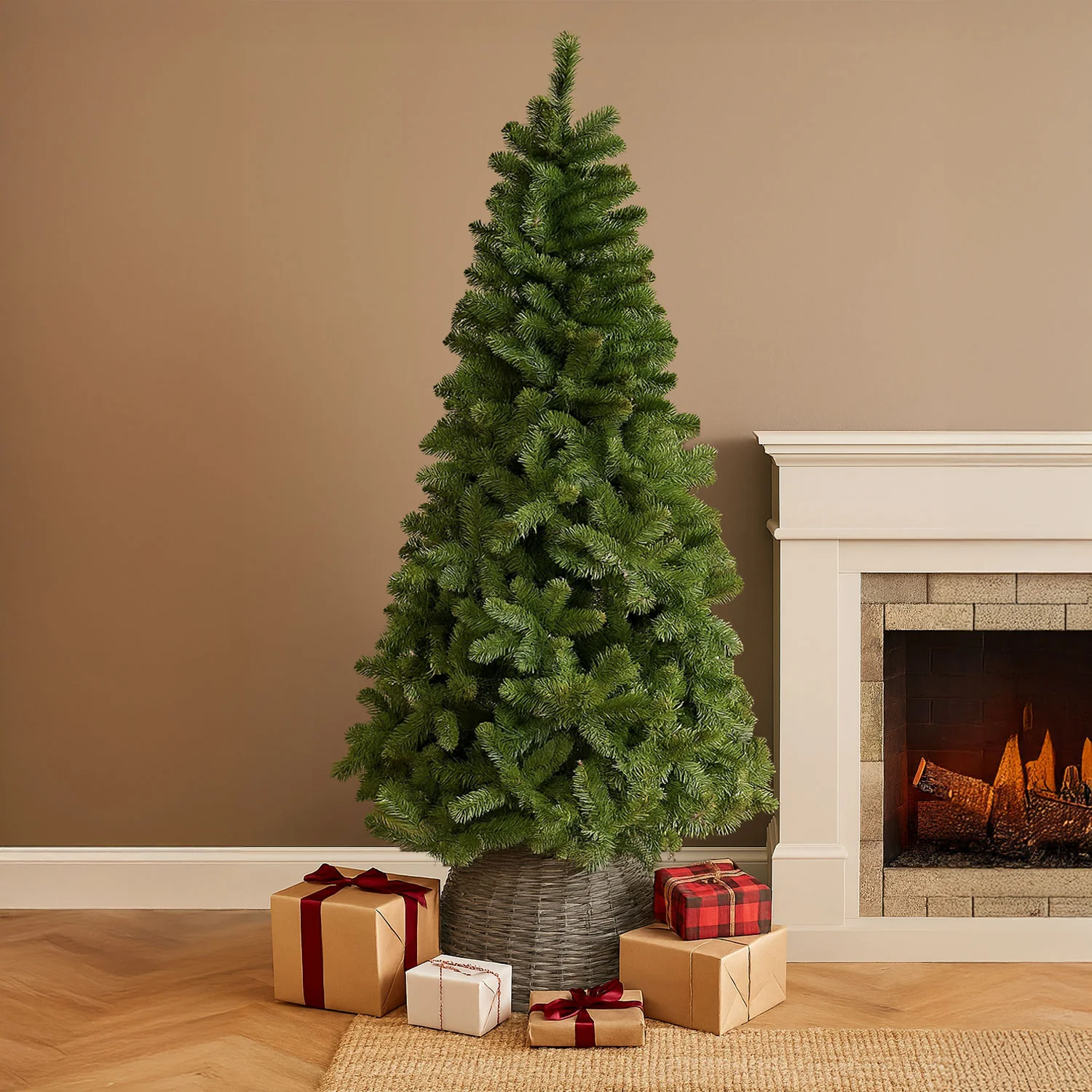 Scandinavian Christmas Tree Artificial 7ft Green