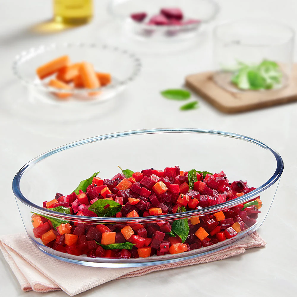 Borosil Oval Baking Dish, 1.6L