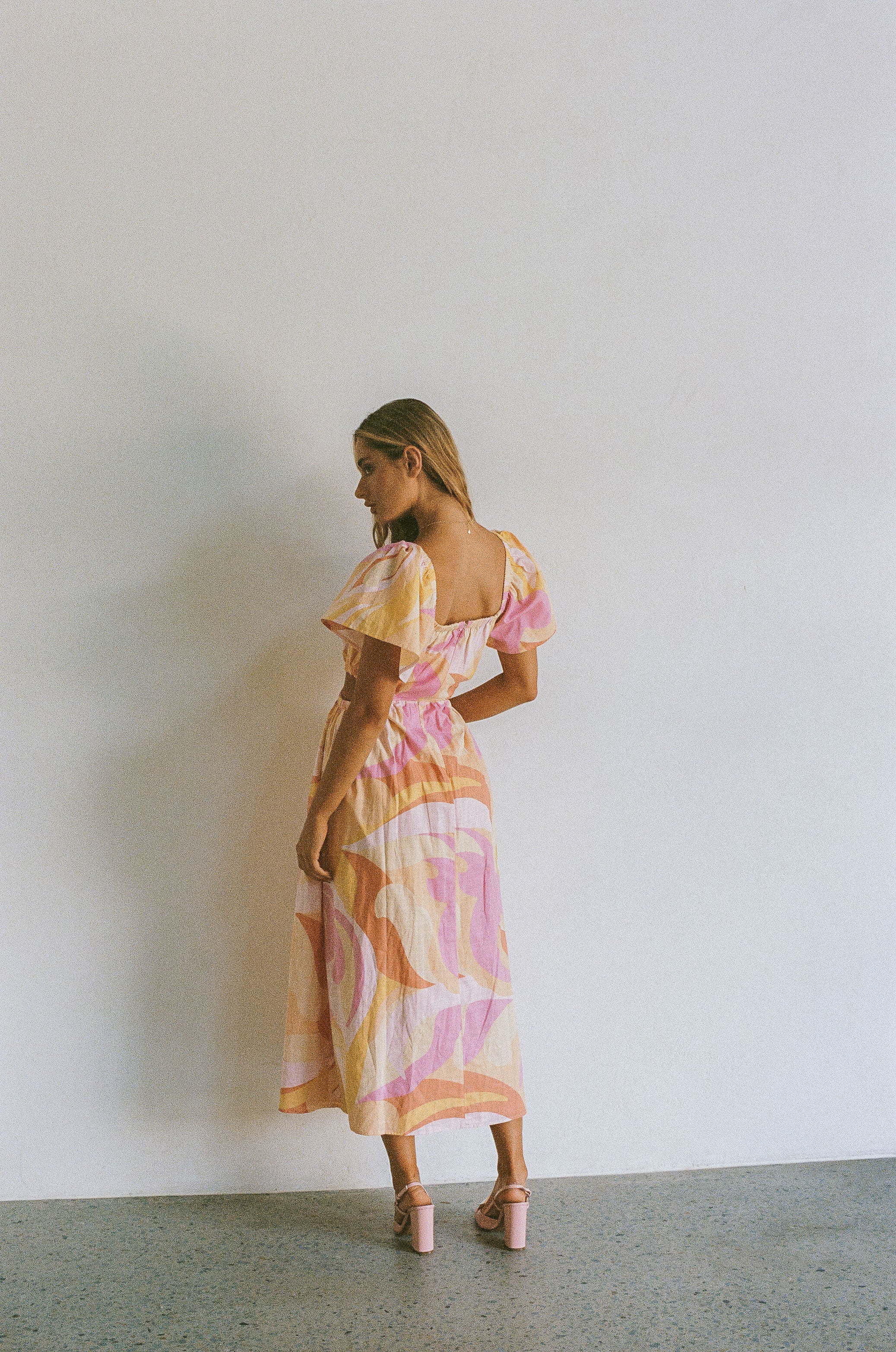 SAMPLE-Ezzy Midi Dress