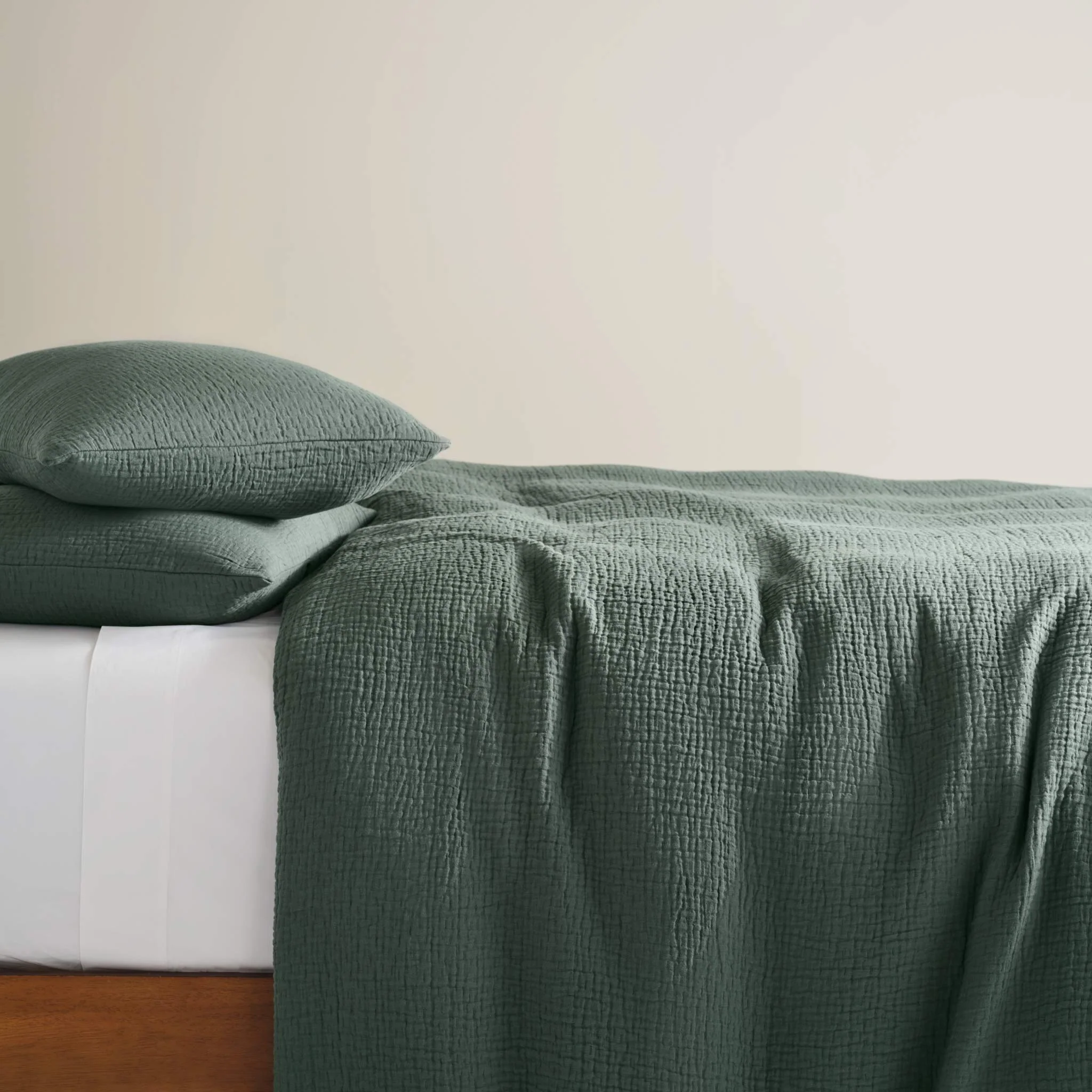 Breezeweave Crinkle Cotton Sham Set