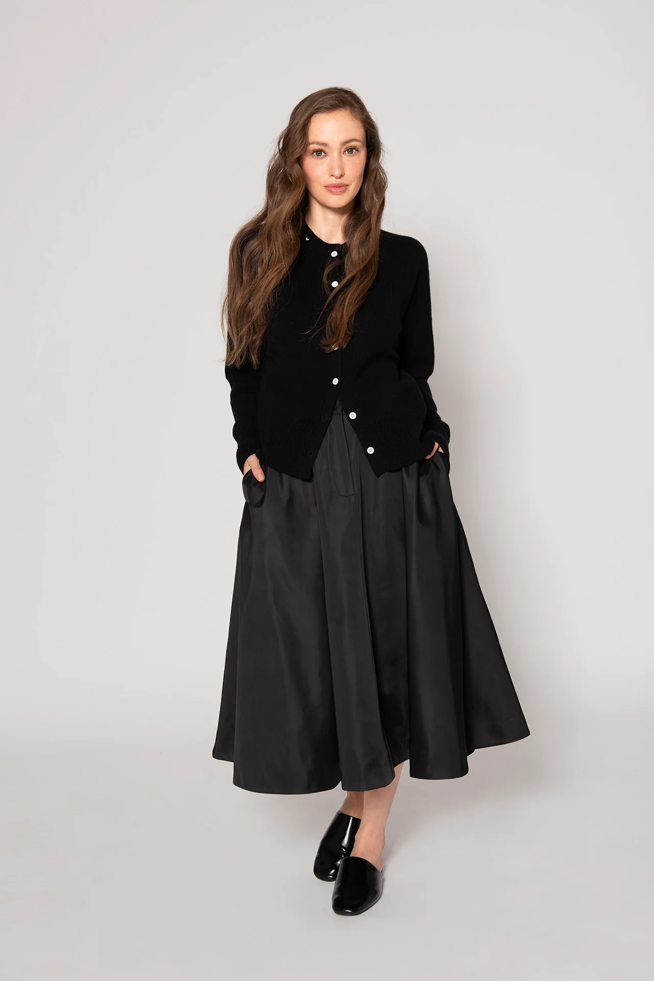 The Button Cardigan - Black