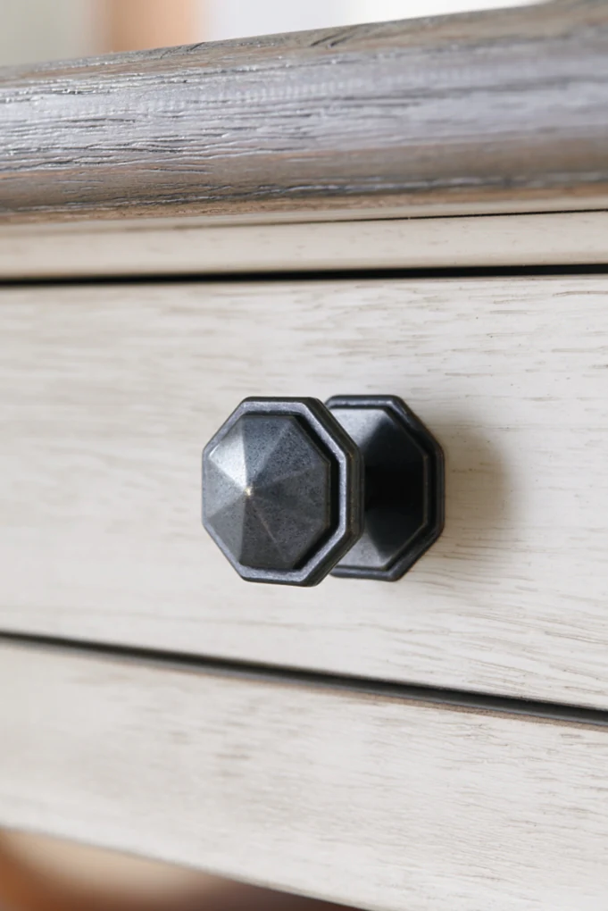 Bolanburg Counter Height Dining Table and Barstools