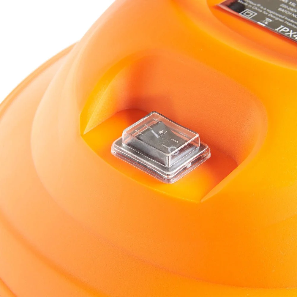 VonHaus 07/645 15-Liter Wet & Dry Vacuum Cleaner for 220 Volts 50HZ