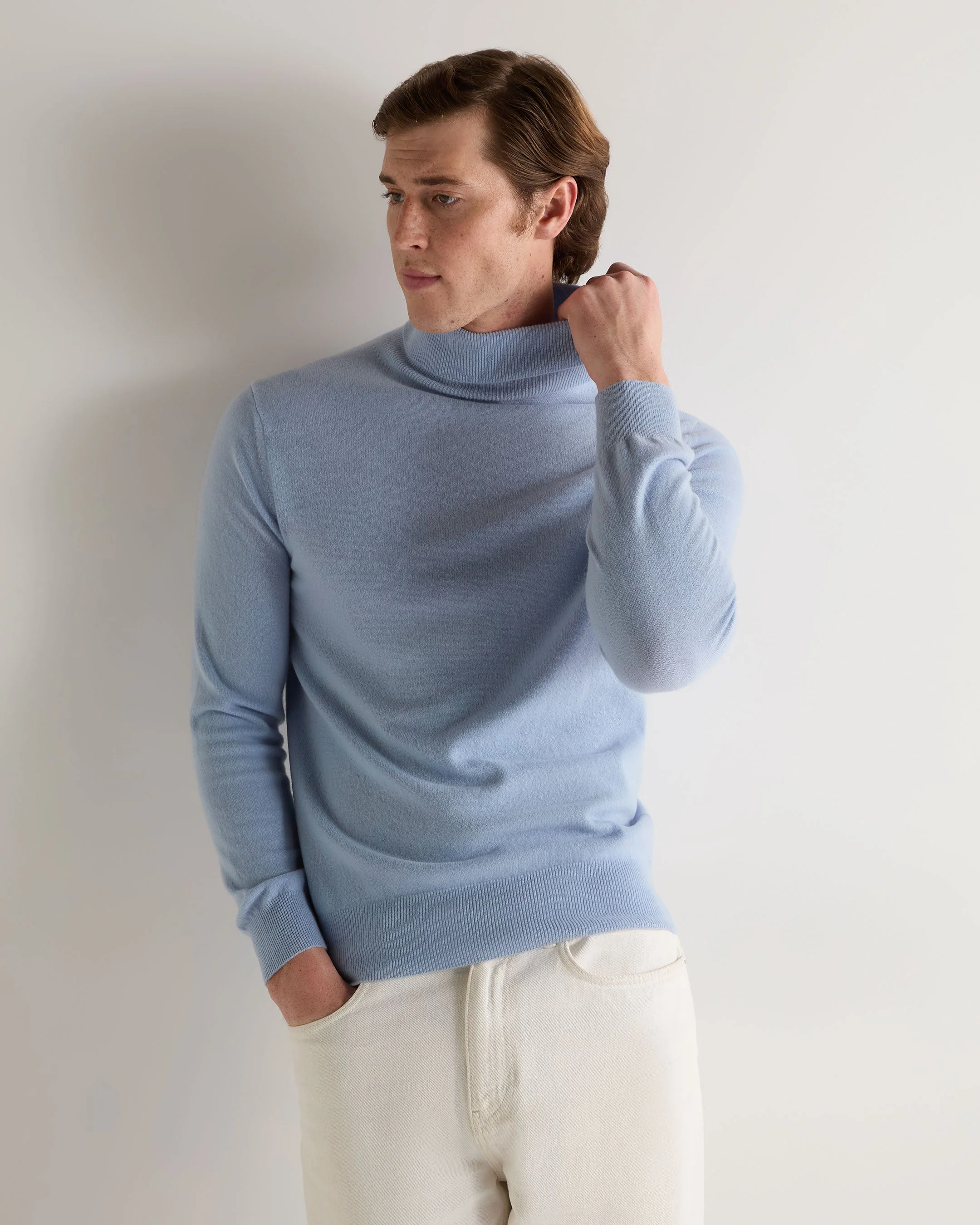 Men's Trafalgar Turtle Neck Cashmere Sweater Sea Mist Blue