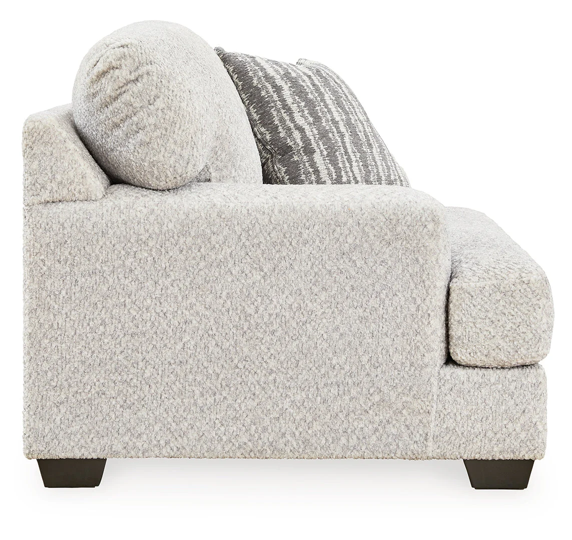 Brebryan Chair and a Half