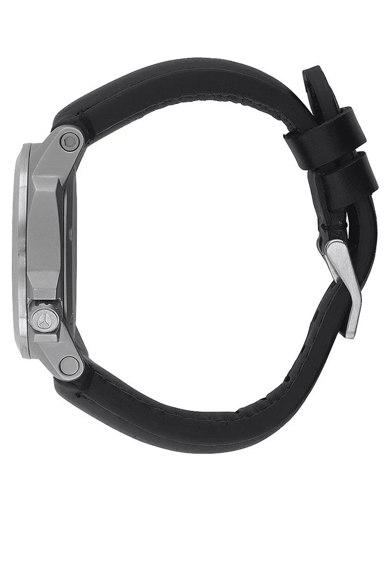 Nixon Men's Ranger 45 Leather Watch