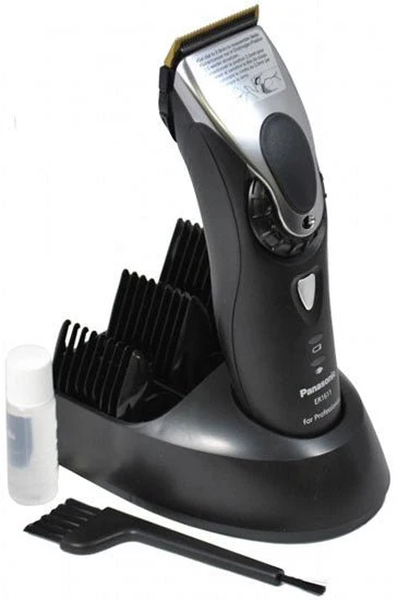 Panasonic ER1611 110 220 240 volts Professional high end Quality Hair Clipper trimmer (ships in 2-3 weeks)