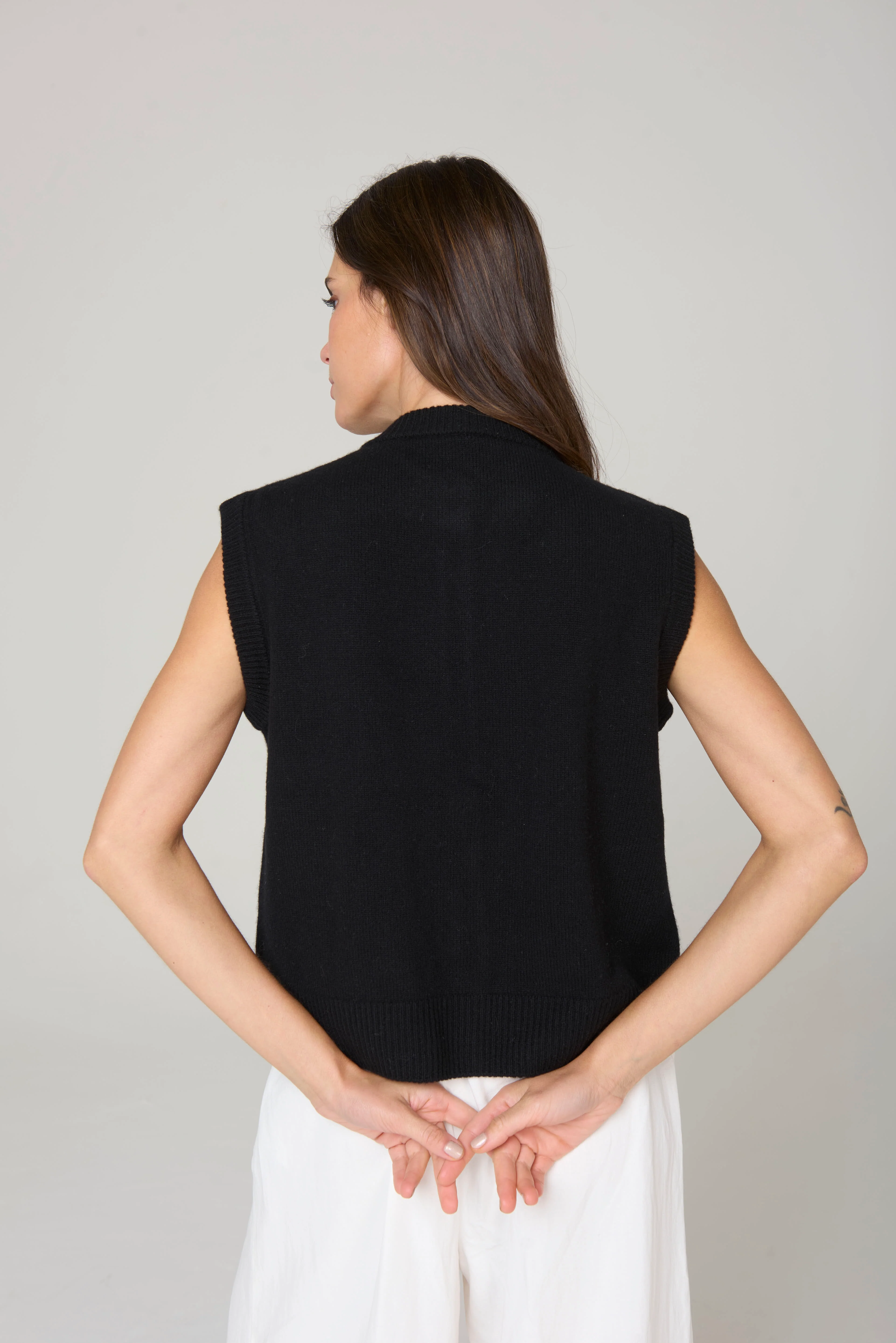 The Button Vest- Black