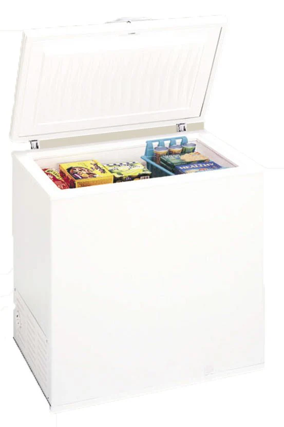 Frigidaire MFC07V4GW 7 cu. ft. Chest Freezer 220 Volts