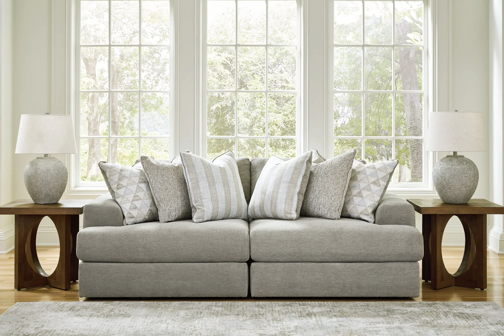 Avaliyah 3-Piece Sectional with Chaise