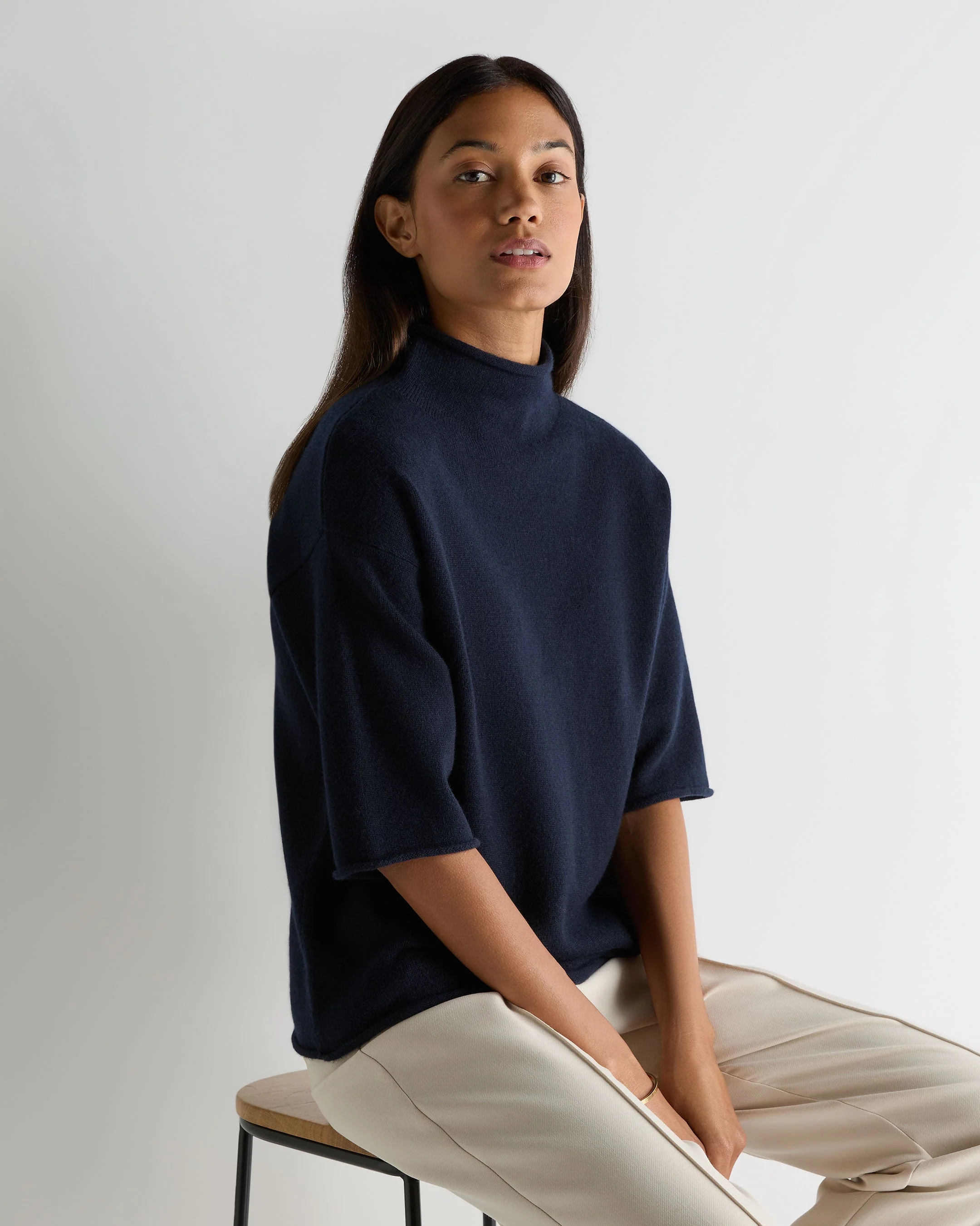Women's Short Sleeve Turtle Neck Cashmere Sweater Navy Blue