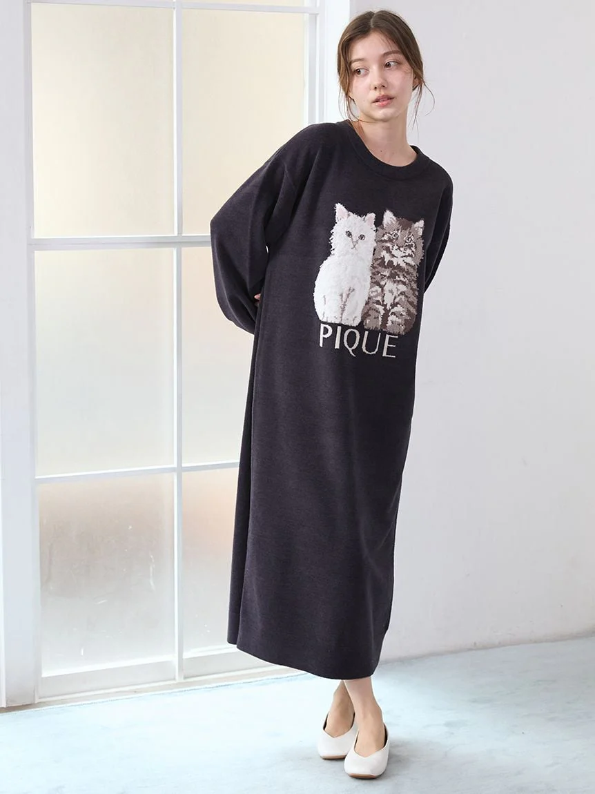 Airy Moco Twin Cats Jacquard Dress